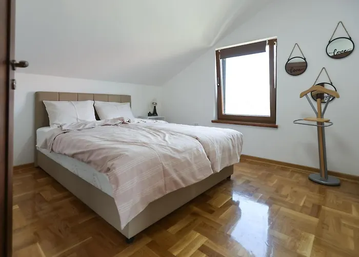 Banstolija * Velika Remeta